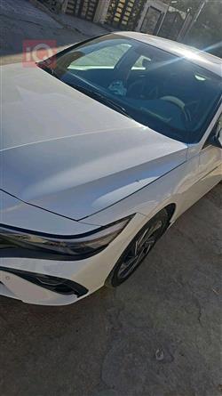 هیوندای ئەلەنترا